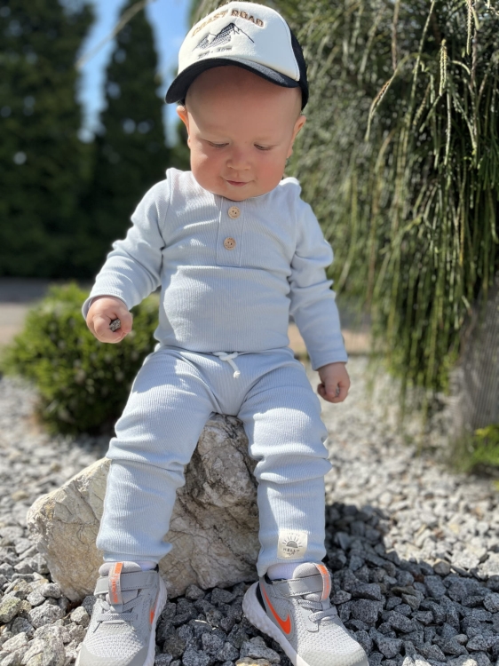 ARIEL body I 15_1 (4).JPG