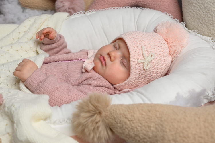 HALLA IV 8_1 (1).jpg