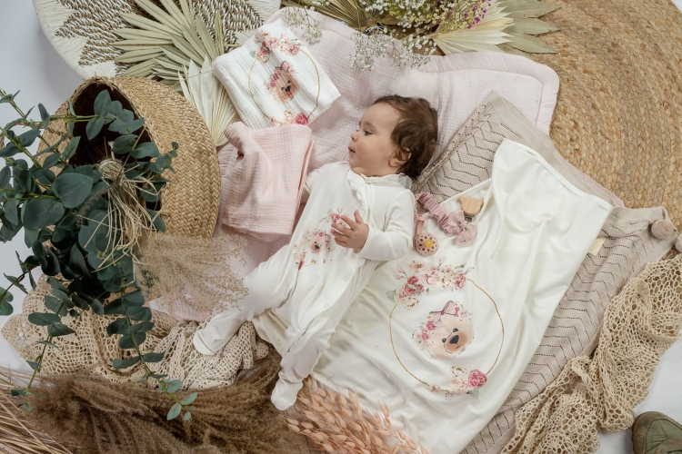 JENNY babygrow 2_1.jpg