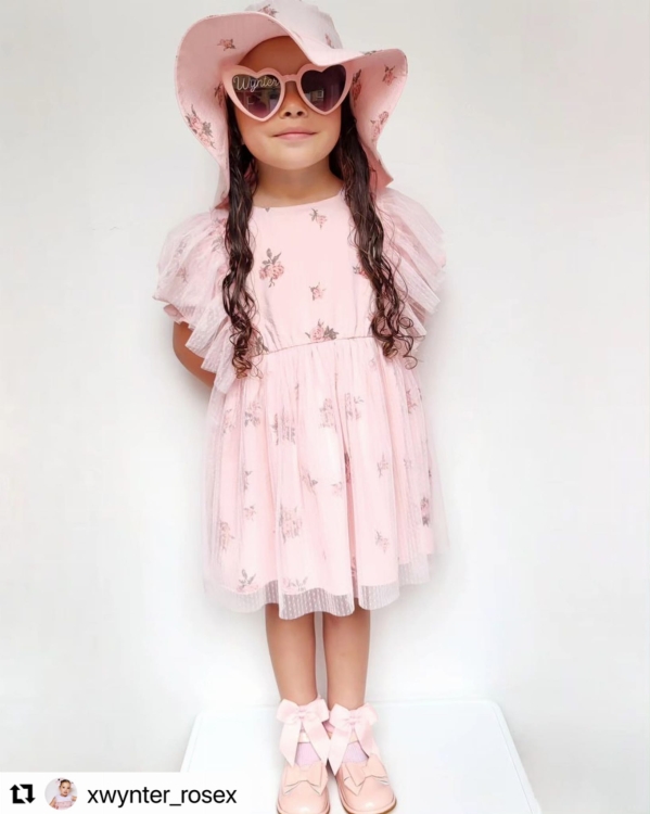 PERNILLE dress II_1 (1).jpg